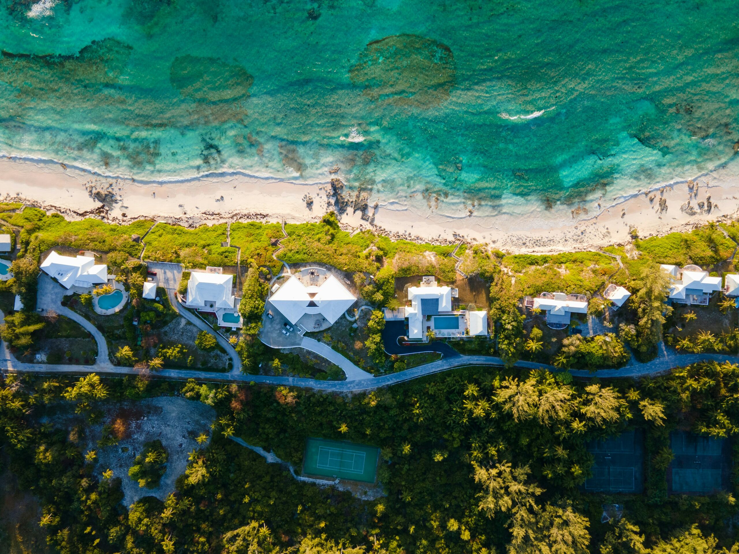 Belize real estate coastal home with relaxed expat lifestyle